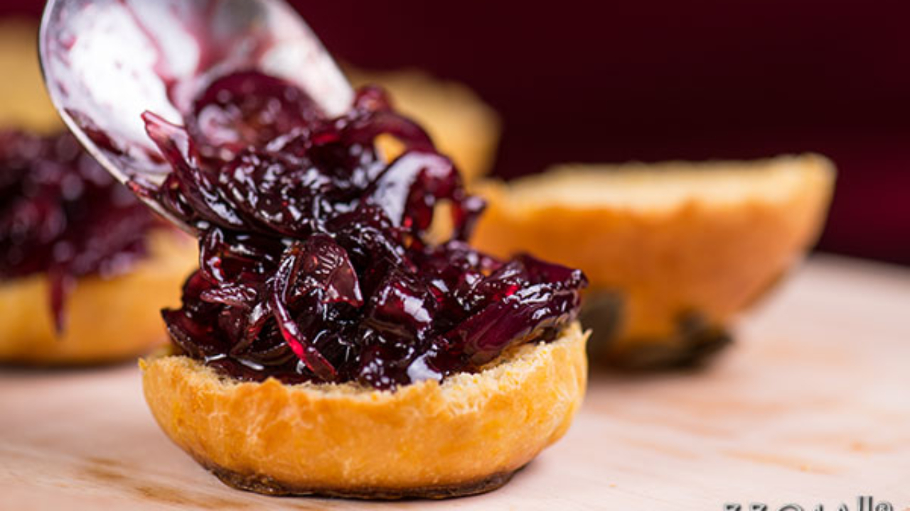 Come si fa: Gli slider con cipolle caramellate al cabernet - BBQ4All